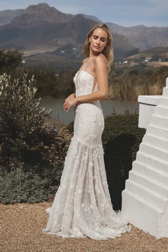 Vagabond Bridal Style #Clio #1 frontface vertical thumbnail
