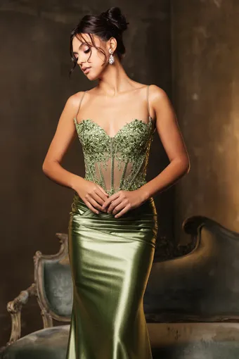 May Queen MQ2139 #20 frontface vertical cropped thumbnail