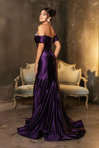 May Queen RQ8189B #0 vertical thumbnail