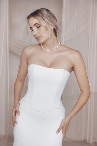Vagabond Bridal Style #Mia Crepe Corset & Skirt #4 frontface vertical cropped thumbnail