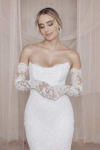 Vagabond Bridal Style #Rumi #3 frontface vertical cropped thumbnail