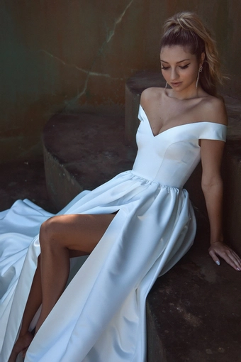 Vagabond Bridal Style #Argus #2 frontface vertical cropped thumbnail