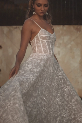 Vagabond Bridal Style #Duke #3 frontface vertical cropped thumbnail