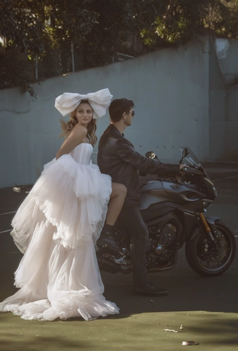 Vagabond Bridal Style #Zephyr #2 vertical thumbnail