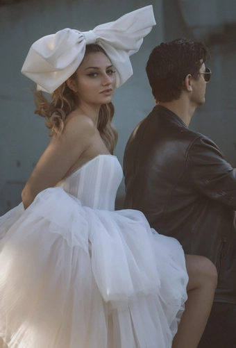 Vagabond Bridal Style #Zephyr #4 frontface vertical cropped thumbnail