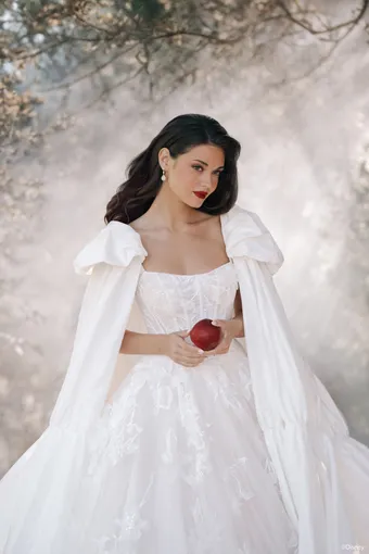 Disney Fairy Tale Weddings Style #D447 Snow White #4 frontface vertical cropped thumbnail