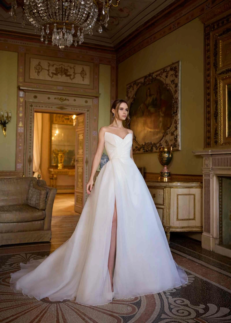 Randy Fenoli Idalia Default Thumbnail Image