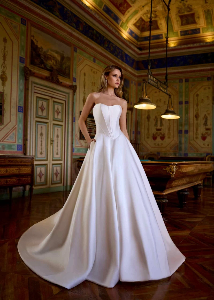 Randy Fenoli Idonna Default Thumbnail Image