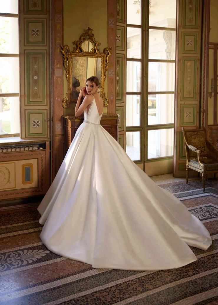 Randy Fenoli Isabella