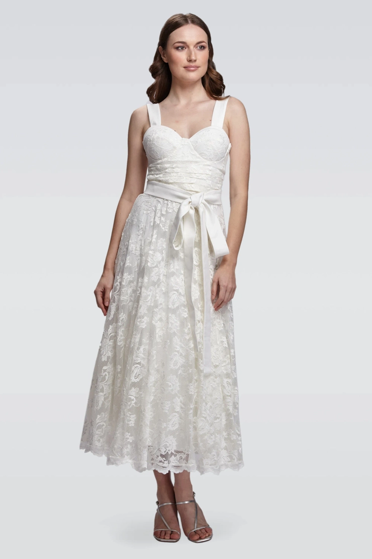 Olvi's | JJ Kelly Bridal