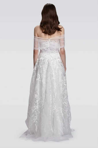 Olvi's Style #5622 #1 default backface vertical thumbnail