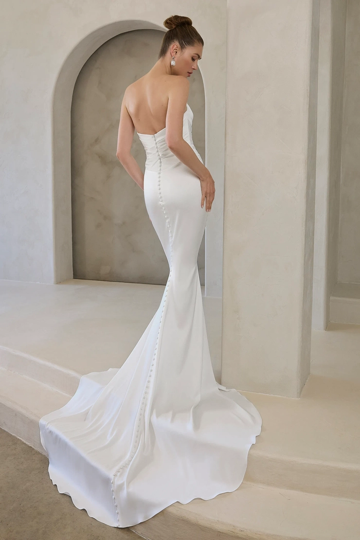 Le Blanc Archer Style #LE160 #1 default backface vertical picture