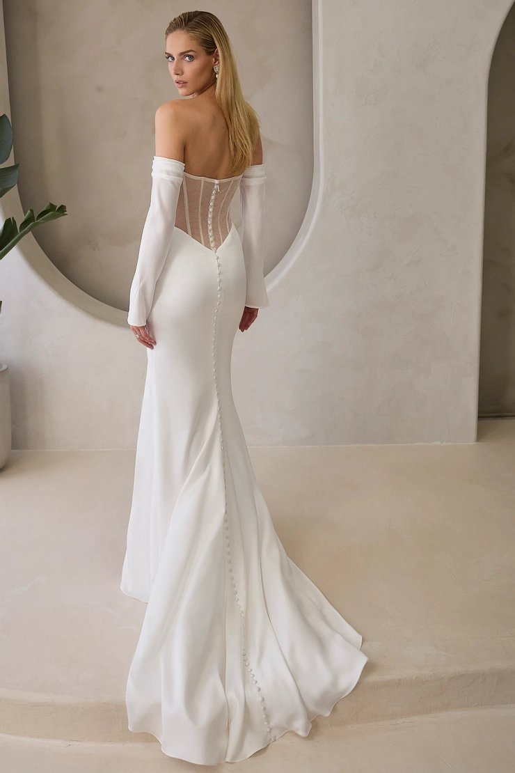Casablanca Bridal LE164