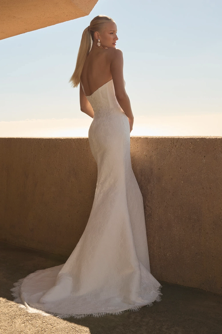 Casablanca Bridal 2601