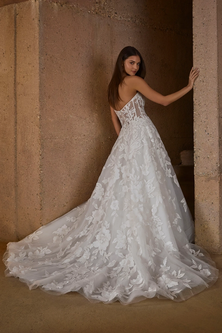 Casablanca Bridal 2602