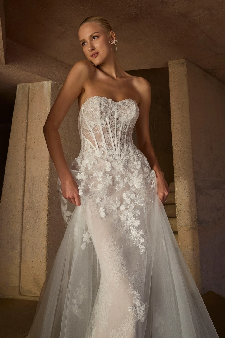 Casablanca Bridal 2606