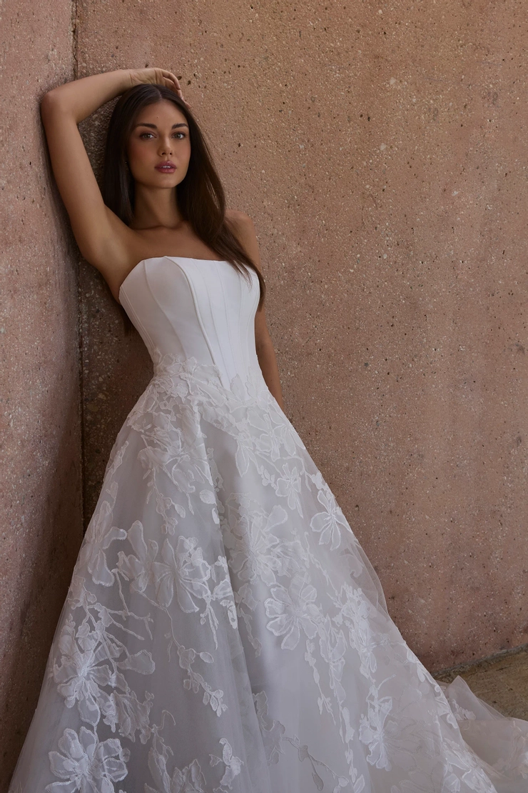 Casablanca Bridal 2610