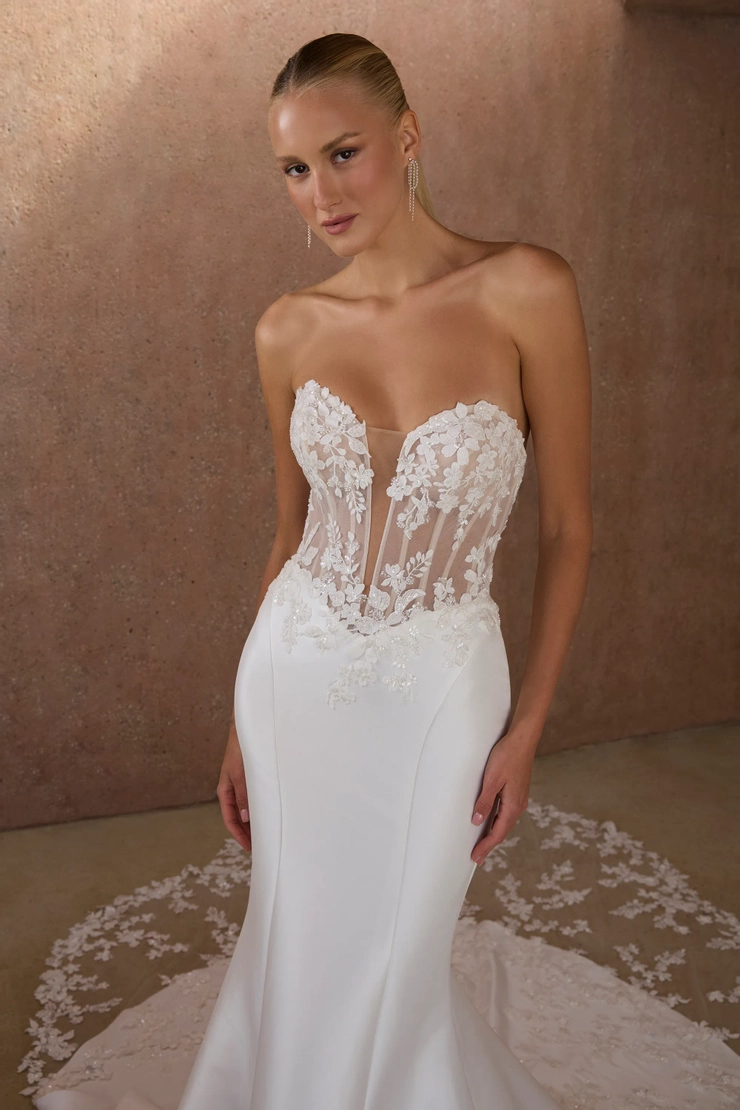 Casablanca Bridal 2617