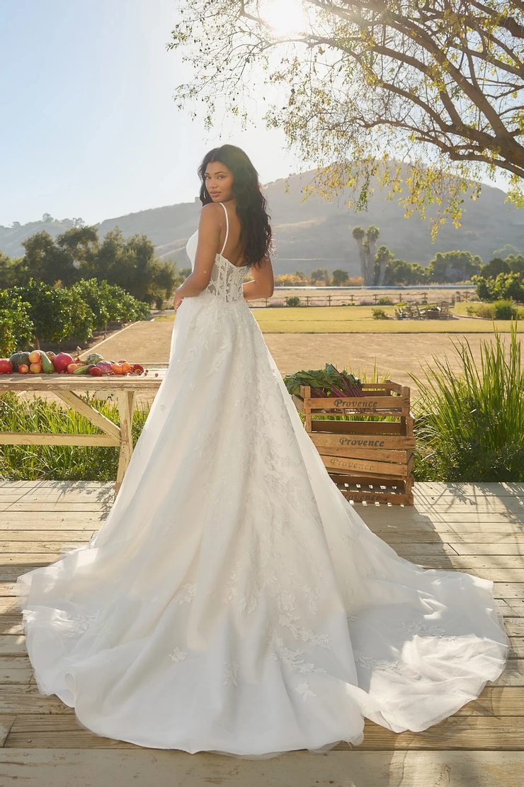 Casablanca Bridal BL479