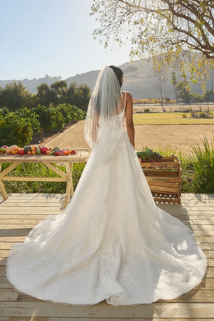 Casablanca Bridal BL479