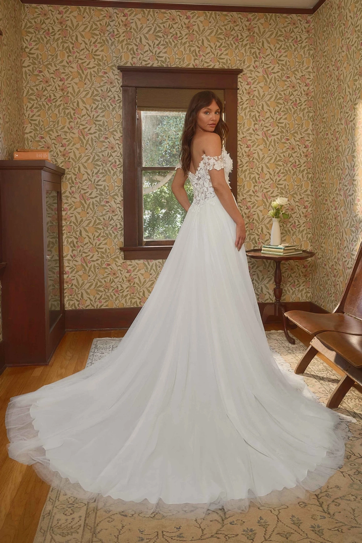 Casablanca Bridal BL480