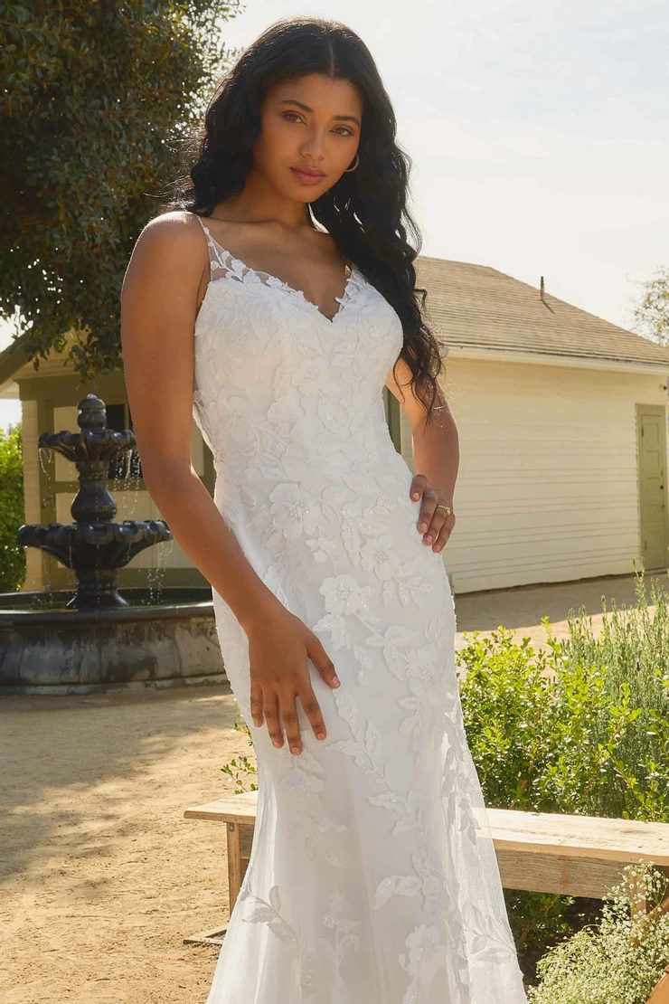 Casablanca Bridal BL487