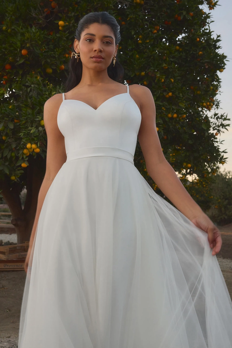 Casablanca Bridal BL488