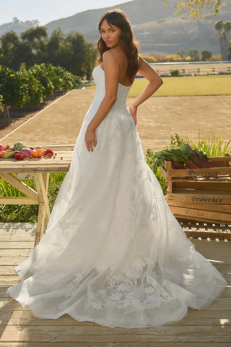 Casablanca Bridal BL491