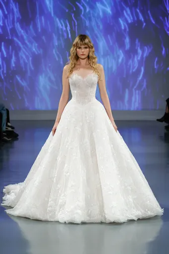 Ines Di Santo Elizabeth #0 default frontface vertical thumbnail