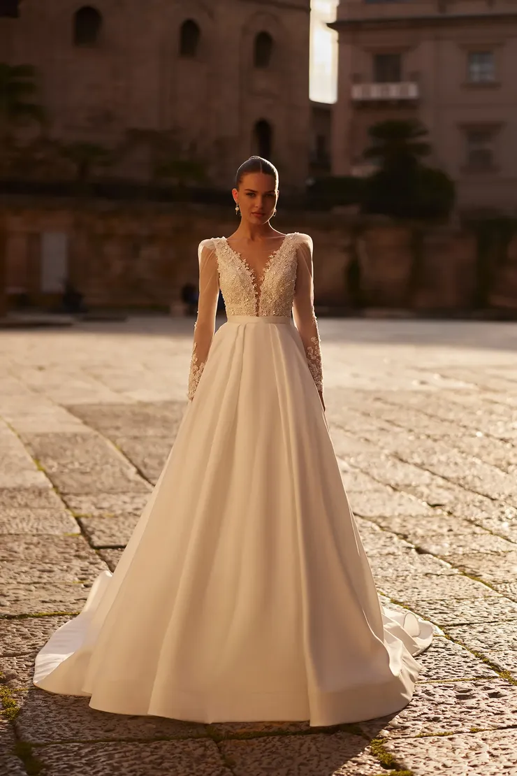 Aria Bride Harlee Default Thumbnail Image