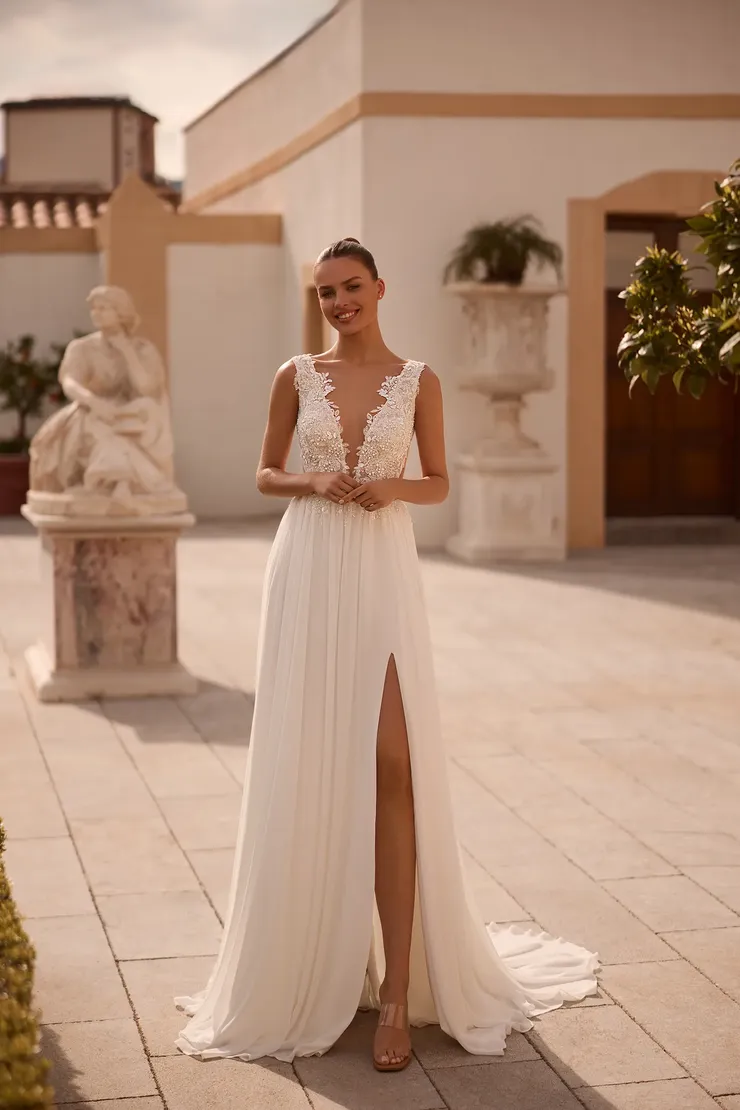 Aria Bride Jemima Default Thumbnail Image