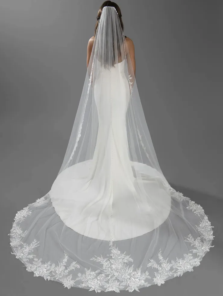 NWT Grace + Goddess Ivory Cathedral Embroidered Veil Vintage inspired Lace Veil | Veils and Capes | Grace + Ivory  main image 3