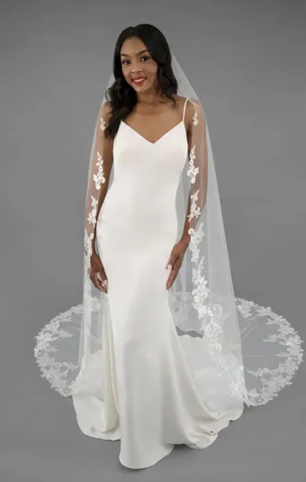 Grace & Goddess AVL0158CR IVR #1 vertical thumbnail