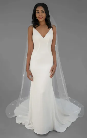 Grace & Goddess AVL0172ZZ IVR #1 vertical thumbnail