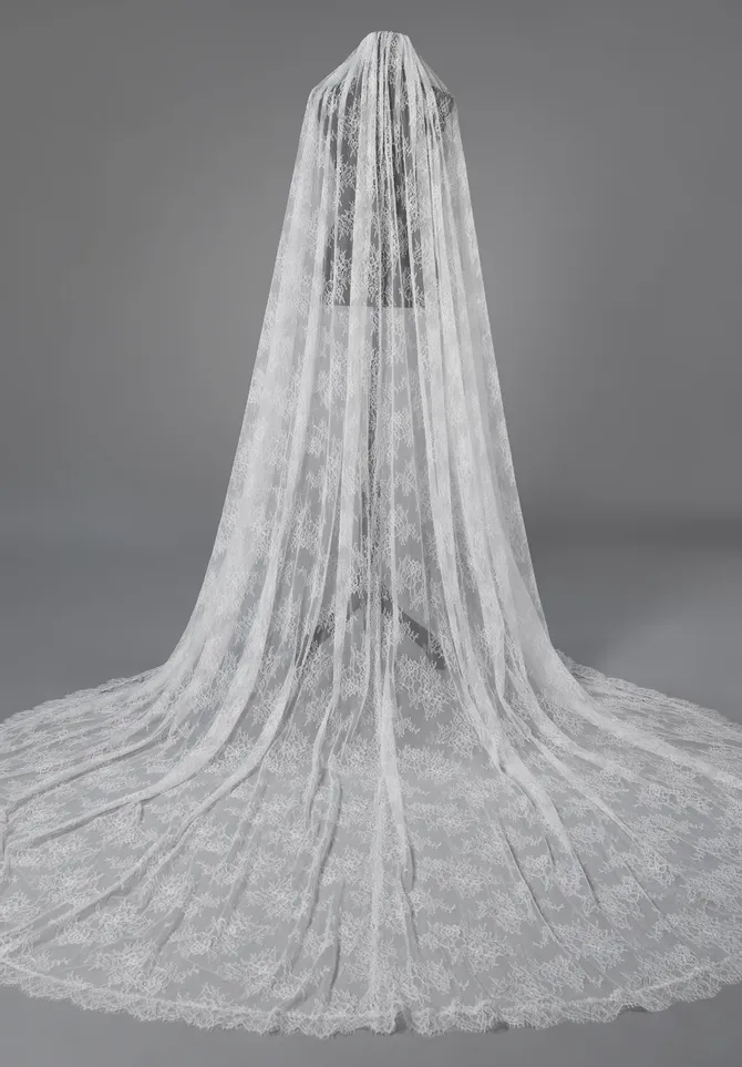 Grace & Goddess | Britt's Bridal - AVL0193ZZ IVR | Britt's