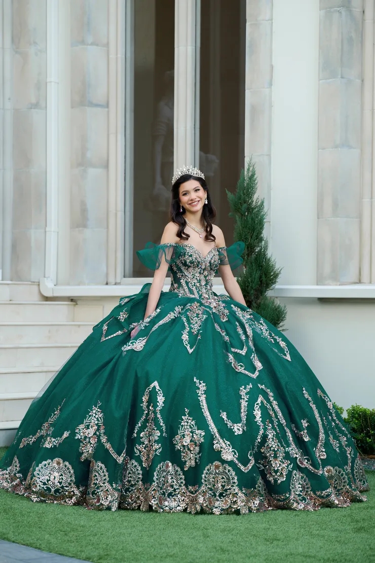 AmaBella Quinceanera Style #Q1053 #1 frontface vertical picture