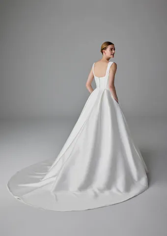 Pronovias Alphosine #1 default backface vertical thumbnail