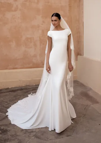 Pronovias Anitra #0 default frontface vertical thumbnail
