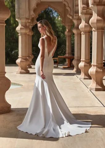 Pronovias Annecy #1 default backface vertical thumbnail