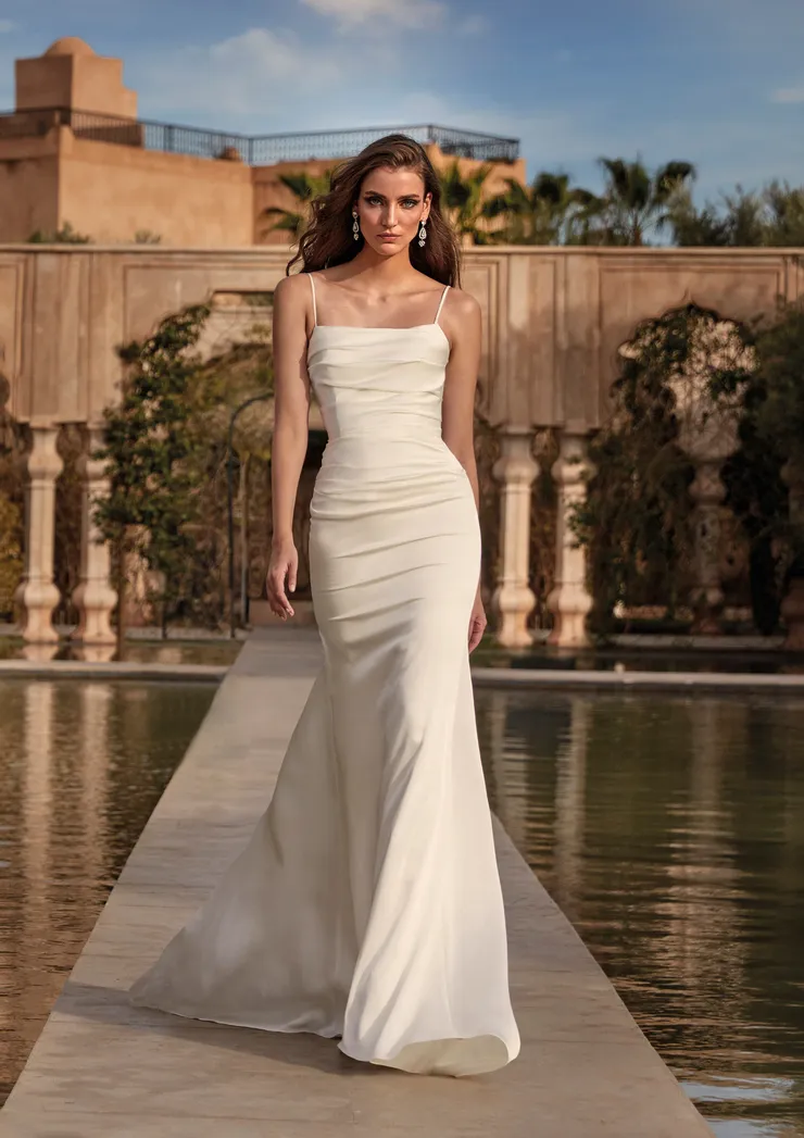 Pronovias Betta Image