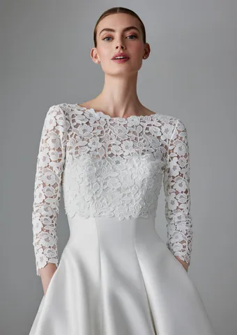 Pronovias Cammi #3 frontface vertical cropped thumbnail