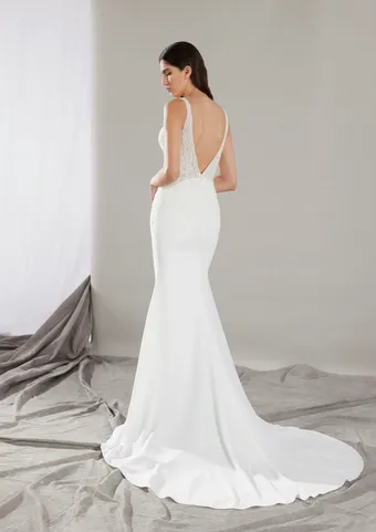 Pronovias Clin #3 default backface vertical thumbnail
