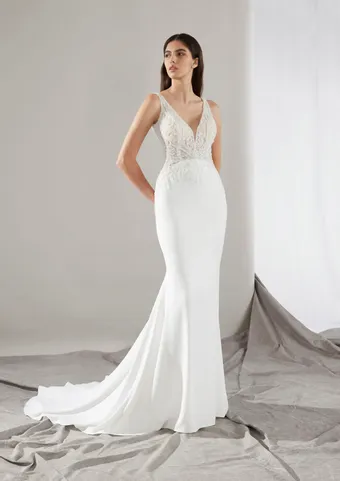 Pronovias Clin #1 frontface vertical thumbnail