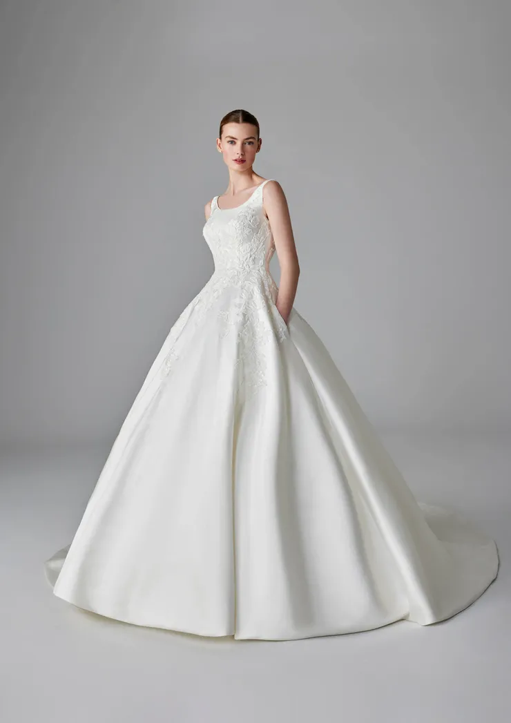 Pronovias Dalida Image