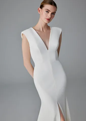 Pronovias Delicatesse #2 frontface vertical cropped thumbnail