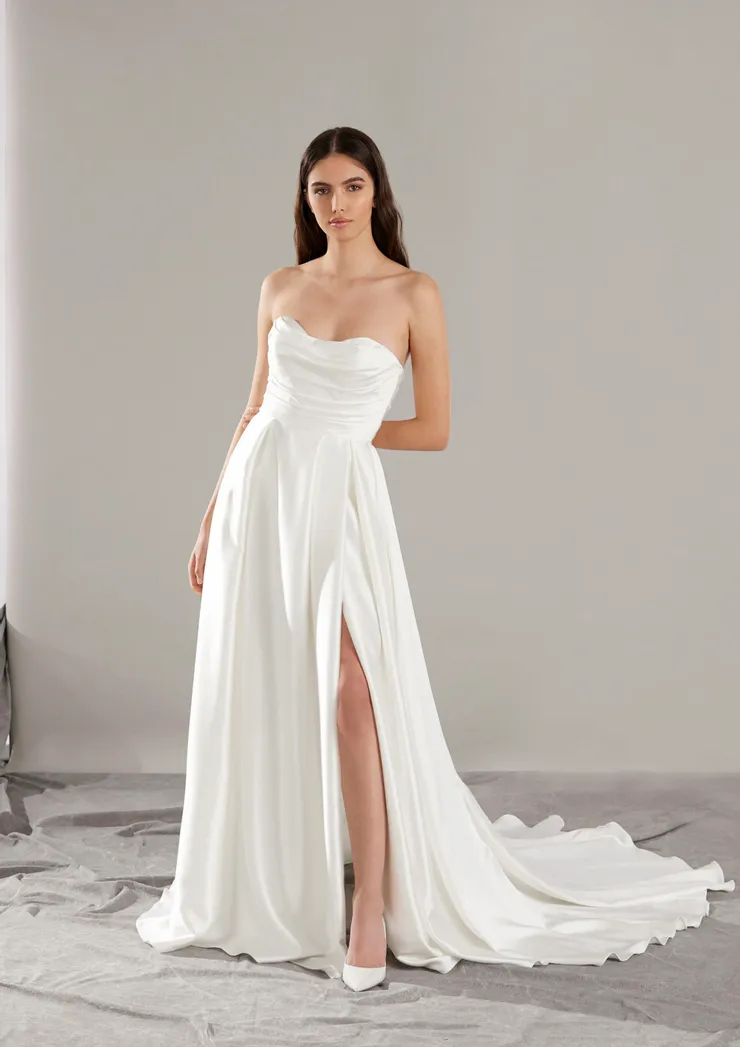 Pronovias Ellison Image