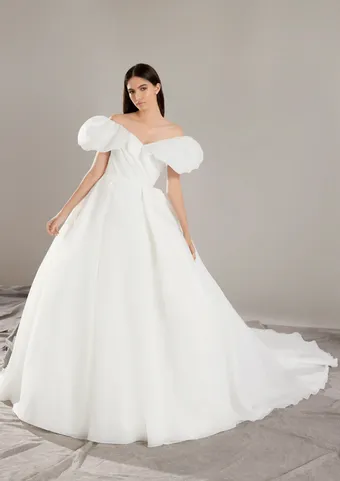 Pronovias Emer #1 frontface vertical thumbnail