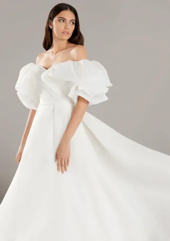 Pronovias Emer #3 frontface vertical cropped thumbnail