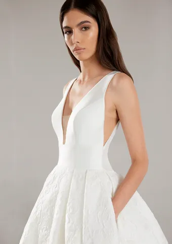 Pronovias Filante #3 frontface vertical cropped thumbnail