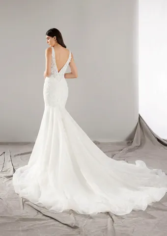 Pronovias Jesy #1 backface vertical thumbnail